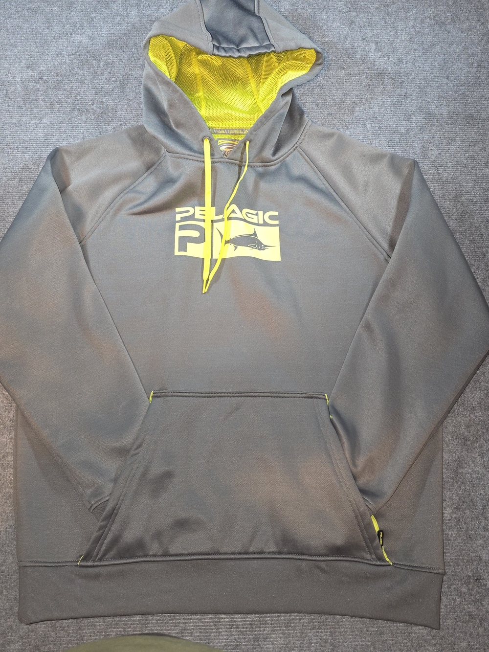 Pelagic Cyclone Men’s XL Gray Neon Yellow Fishing Pullover Hoodie Marlin